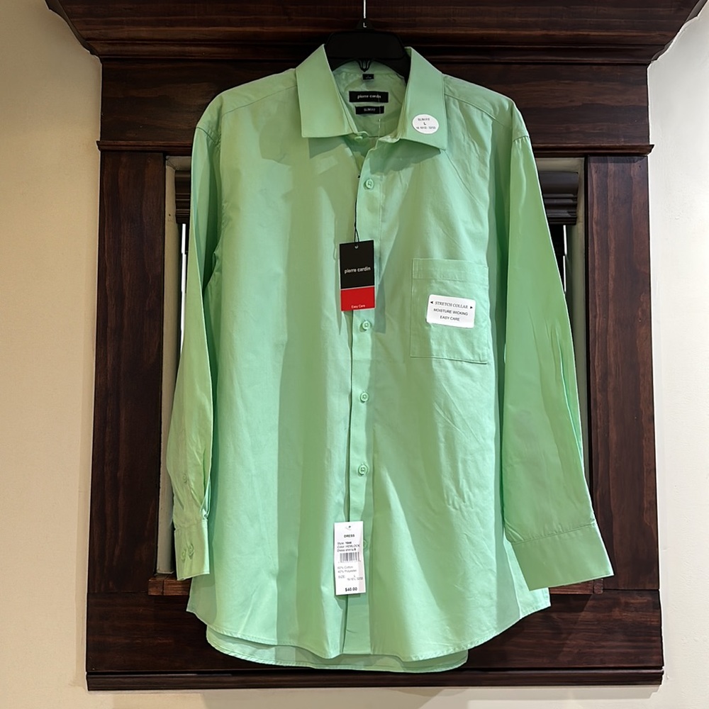 🌸NEW Men’s Shirt 👔 SLIM FIT Pierre Cardin Sz L With Tags.